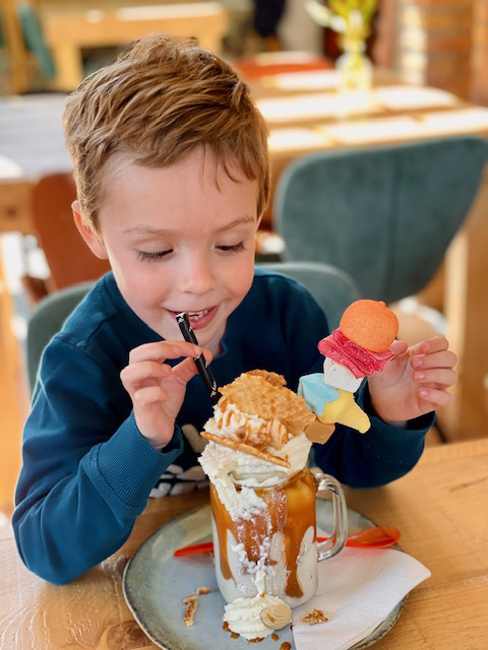 Kom en geniet van overheerlijke Milkshake bij Hunebedcity